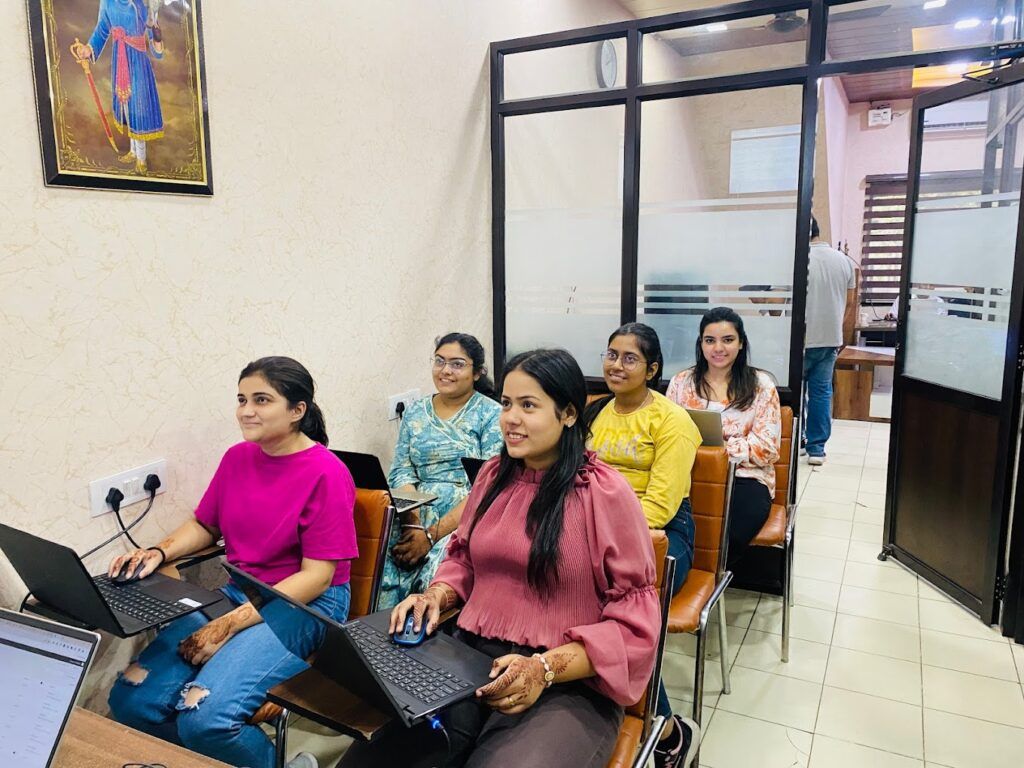 Digital marketing courses in Batala - Digi England Culture