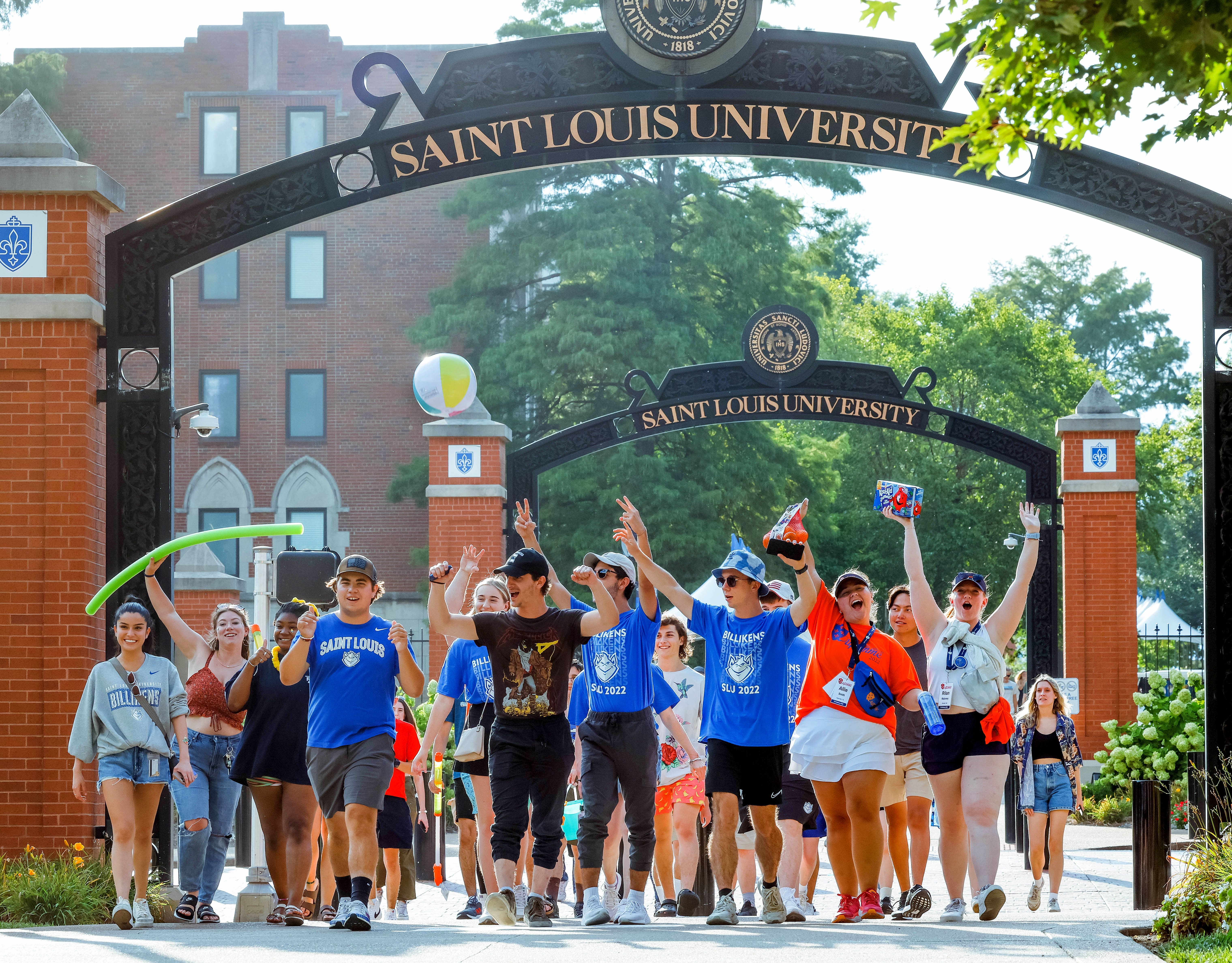 Apply to Saint Louis University