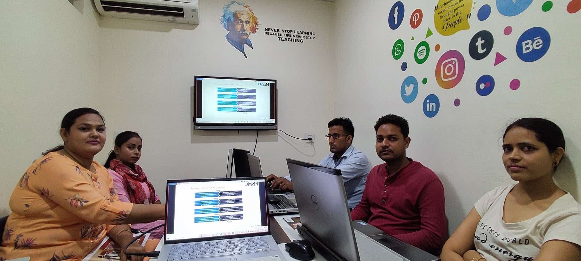 DigiAM India Pvt. Ltd. in Rampur Garden,Bareilly - Best Digital Marketing Services in Bareilly - Justdial