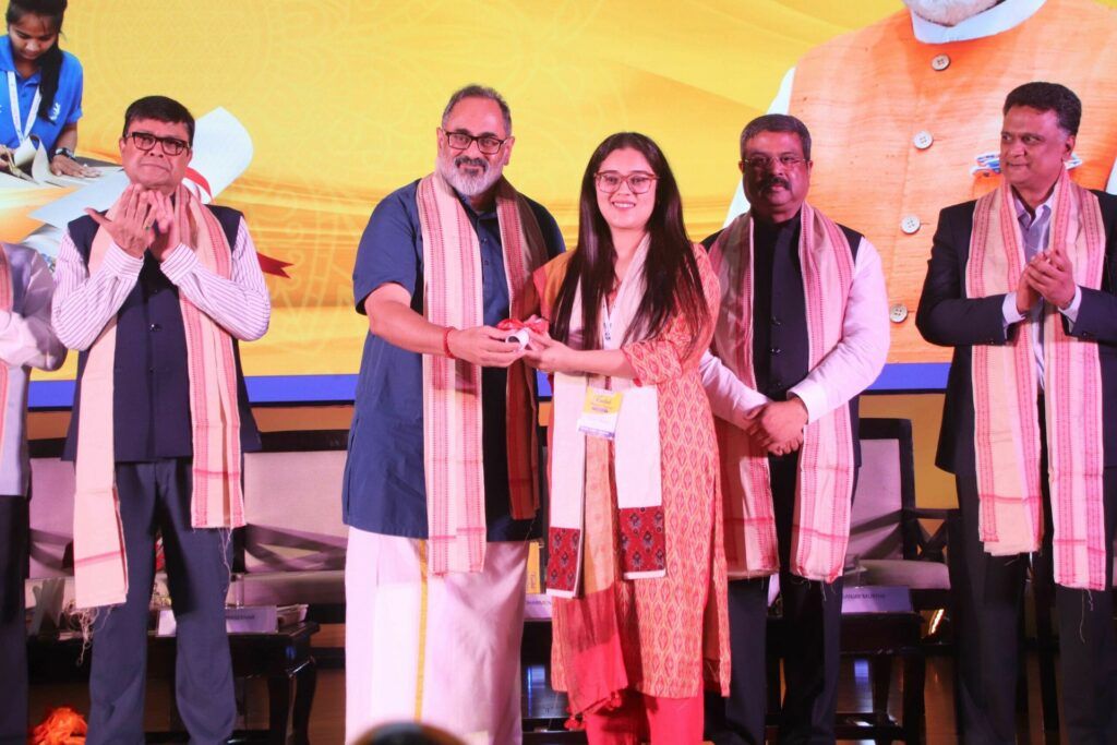 Divya Tandon Recognition 2 scaled