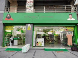 Patanjali store | Marketing Mix of Patanjali | IIDE