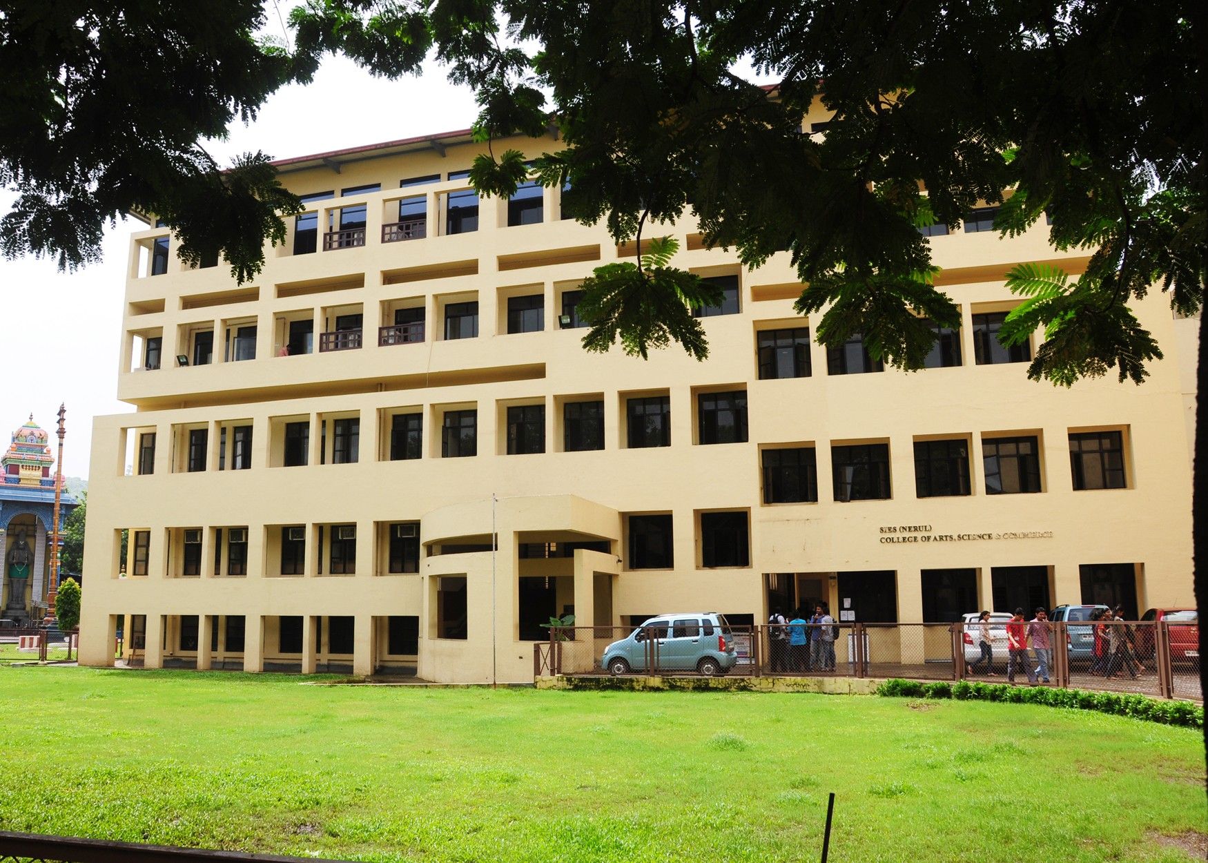 sies_nerul_college_of_arts_science_and_commerce