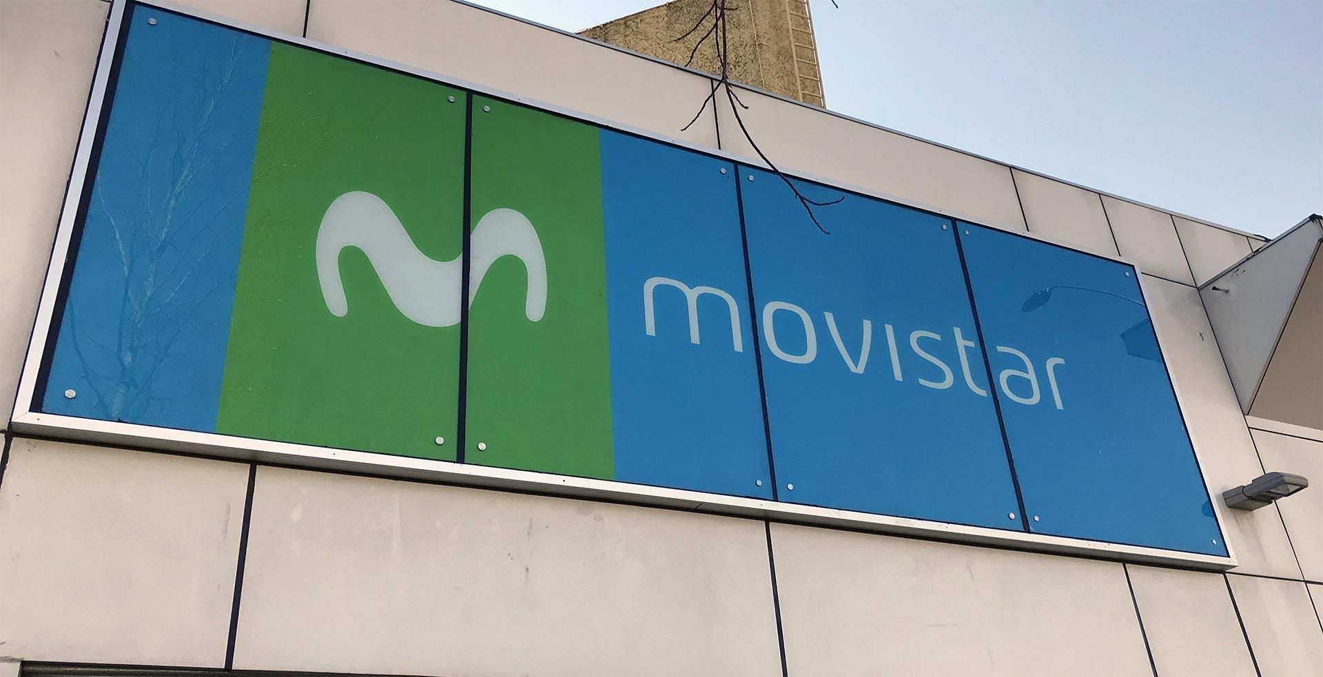 SWOT Analysis of Movistar - Movistar BillBoard