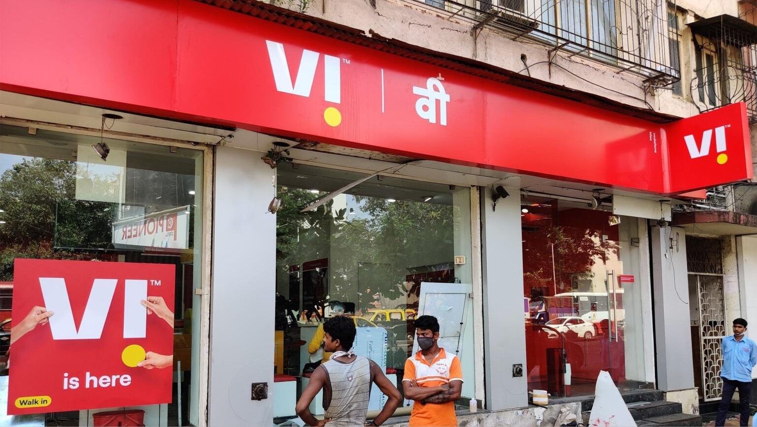 SWOT Analysis of Vi - Vi Store