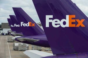 FedEx Planes | SWOT analysis of FedEx | IIDE